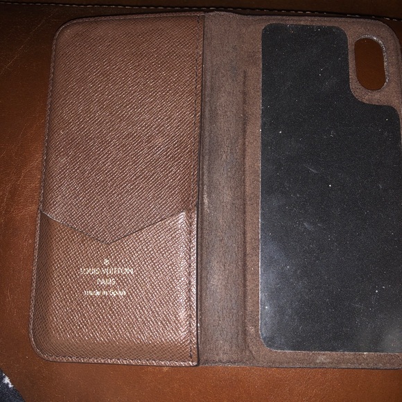 Louis Vuitton iPhone X phone case - Picture 2 of 6
